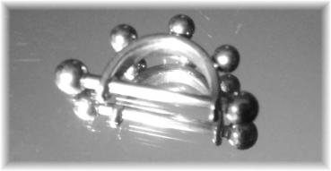 Septum Edelstahl Piercing mit Kugeln 16G 1.2 mm